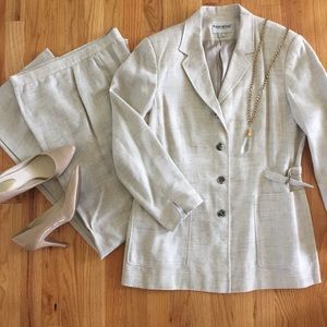 Linen blend Suit